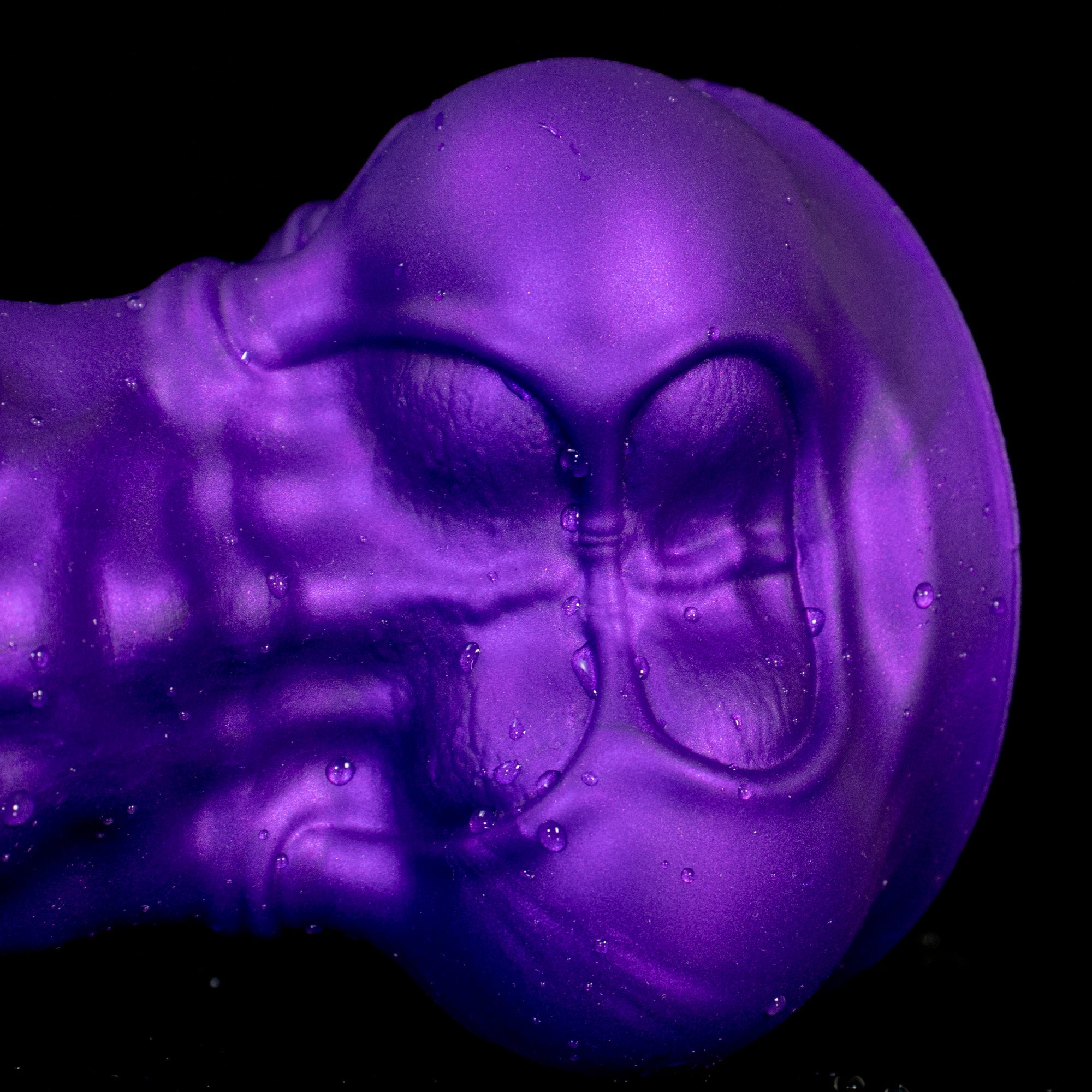 Skyline Challenger Squirt Dildo in Platinum Silicone